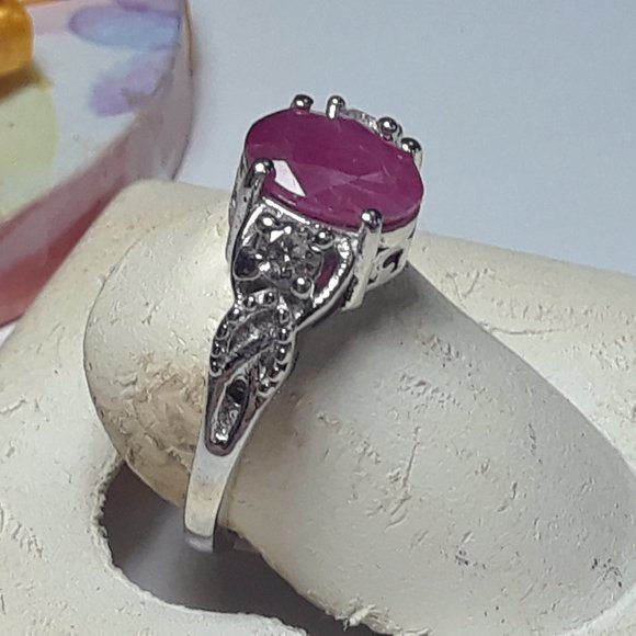 Estate 1.65cttw Natural Oval Ruby & Rd CZ Victorian Sterling Silver Ring #17764 - Picture 2 of 6